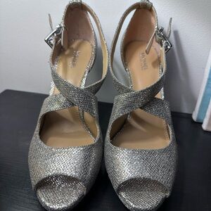 Michael Kors Glittering Silver Heels